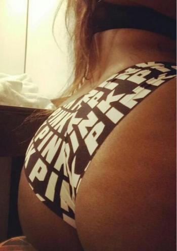 , 19  female escort, Houston