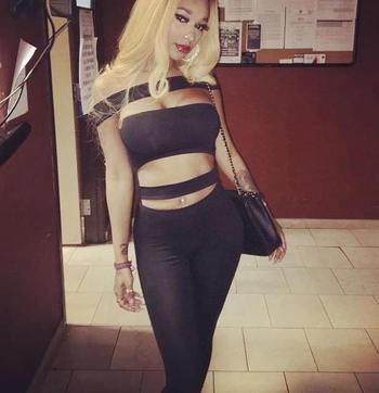 , 22  female escort, Houston