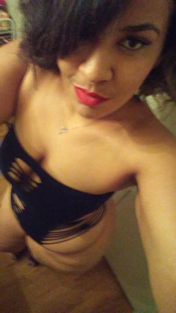 , 21  female escort, Houston