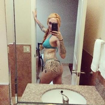 , 26  female escort, Houston