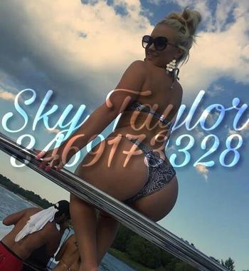 , 24  female escort, Houston