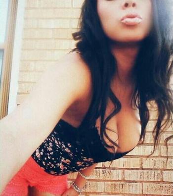 , 23  female escort, Houston