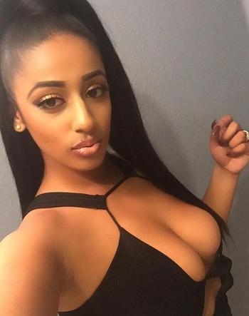 , 21  female escort, Houston