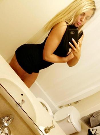 , 24  female escort, Houston