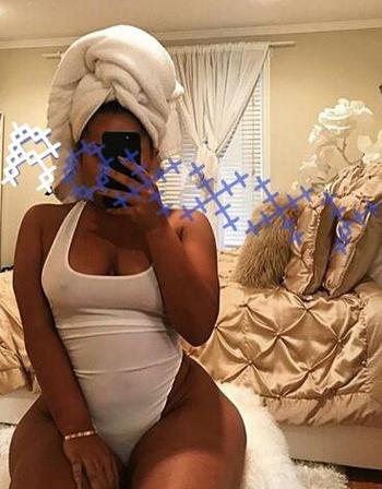 , 25  female escort, Houston
