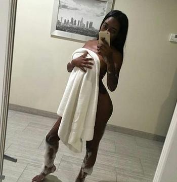 , 22  female escort, Houston