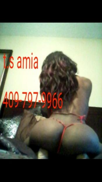 , 25  female escort, Houston