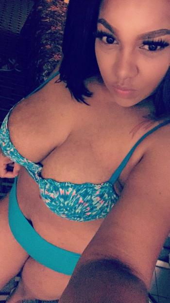 , 23  female escort, Houston