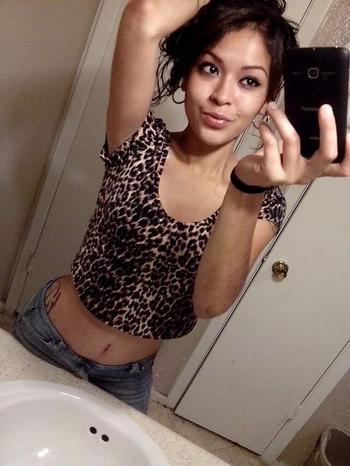 , 23  female escort, Houston