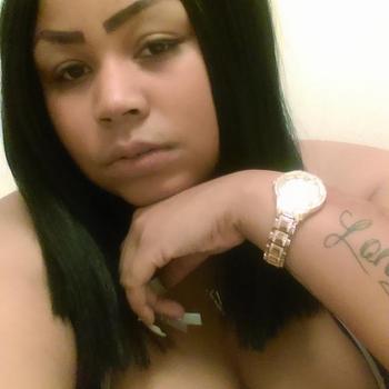 , 25  female escort, Houston