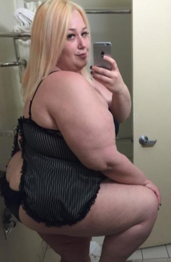, 24  female escort, Houston