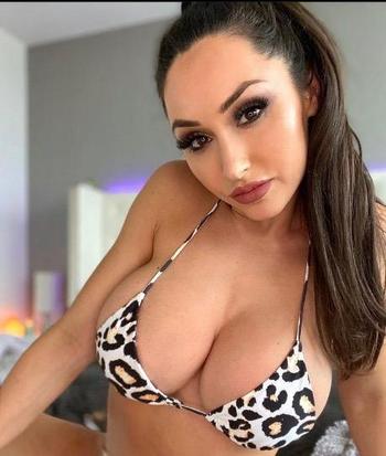 Rose, 27  female escort, Houston
