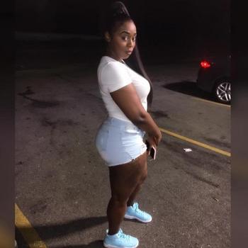 Brittany, 24  female escort, Houston