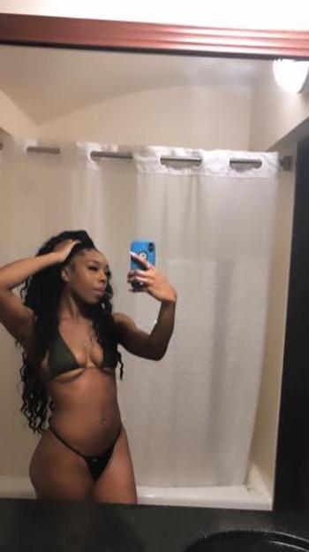 CARSON 🦋, 21  female escort, Houston
