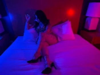 Kitty, 25  female escort, Houston