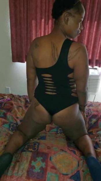 Kim, 35  female escort, Houston