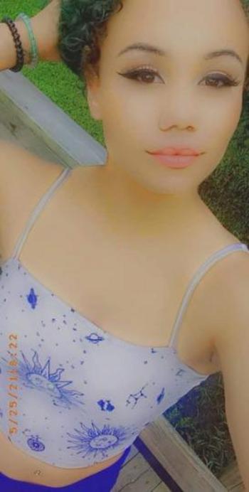 VALENCIAGA, 21  female escort, Houston