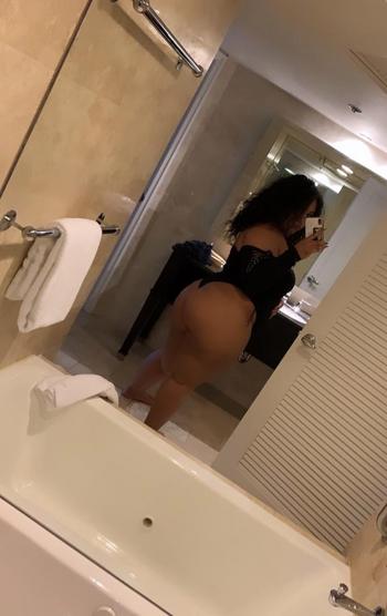 3467029651, 21 Mixed female escort, Houston