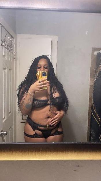 Chubs, 23  female escort, Houston