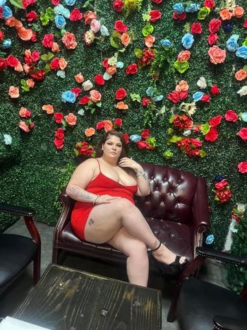 sweet valentines, 24  female escort, Houston