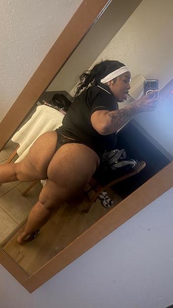 Rozay, 21  female escort, Houston