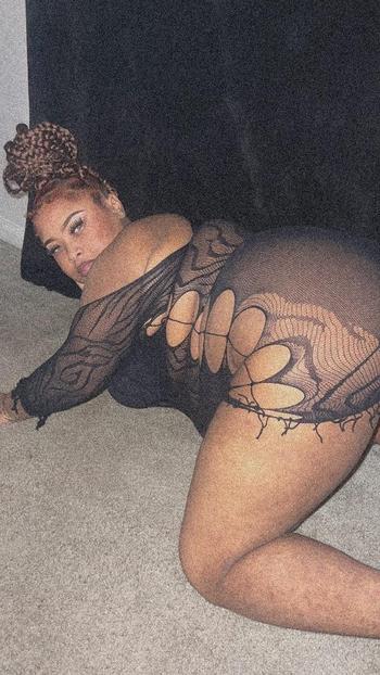 Starr, 24  female escort, Houston