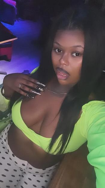 Spicy , 25  female escort, Houston